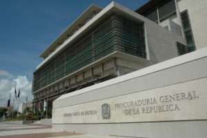 Arrestan fiscal de la Pepca acusado de recibir US$10,000 de investigado