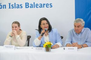 Presidenta del gobierno de Islas Baleares afirma que la formación es clave del éxito turístico y valora modelo del INFOTEP