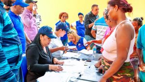 En menos de 48 horas Gobierno entrega a través de DASAC enseres a familias afectadas por inundaciones