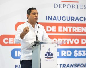Presidente Abinader inaugura pabellones deportivos para fortalecer el deporte y la recreación de la juventud de La Romana