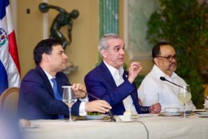Gobierno anuncia licitación para rescatar el Teatro Agua y Luz, presidente Abinader busca convertir el emblemático espacio en un escenario cultural y turístico de Santo Domingo
