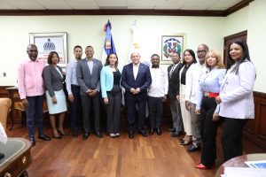 MESCyT fortalece diálogo con sectores universitarios para impulsar la transformación educativa nacional